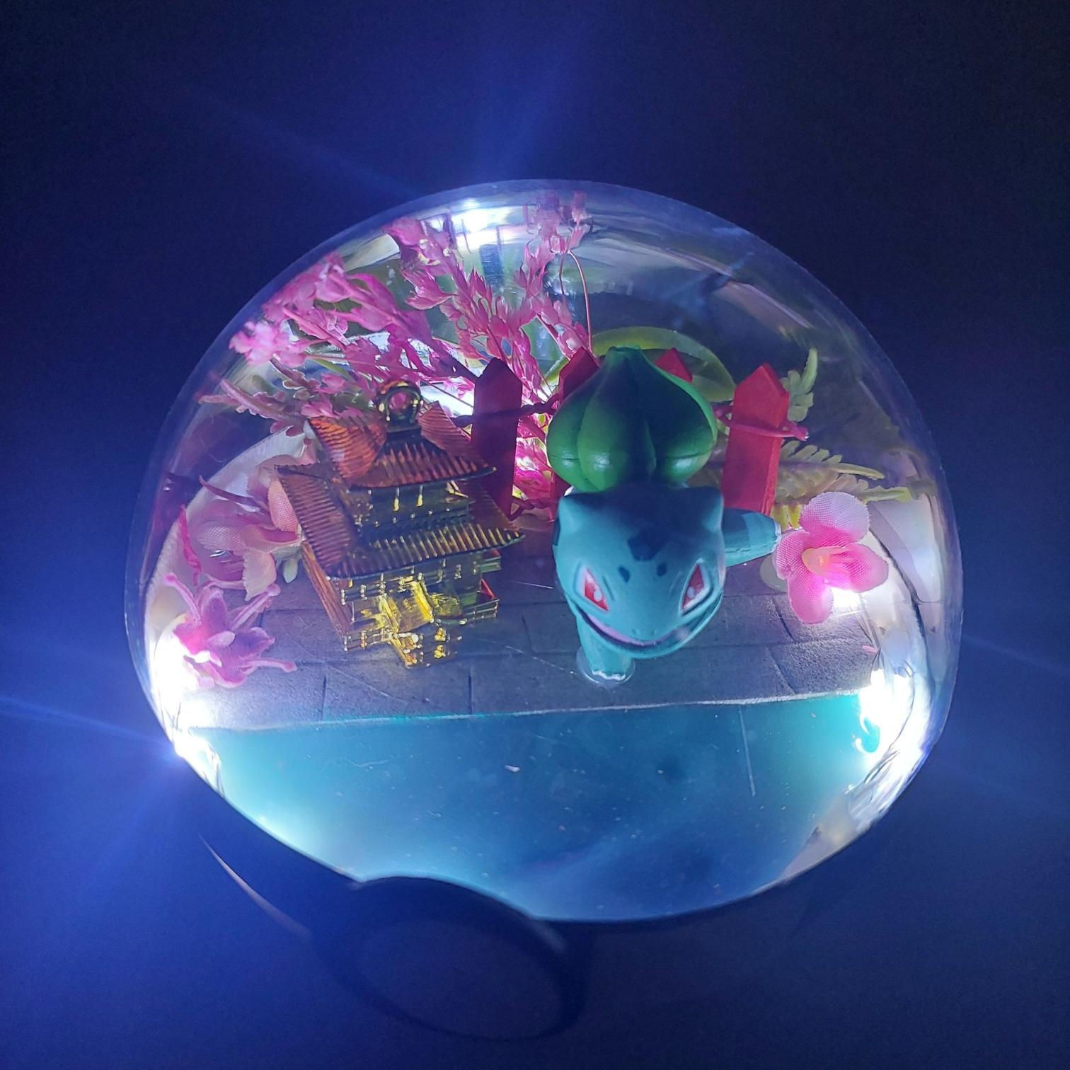 Bulbasaur habitat ball 10cm