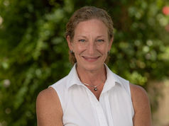 Elizabeth Parson Teaches Us About Life After Retirement