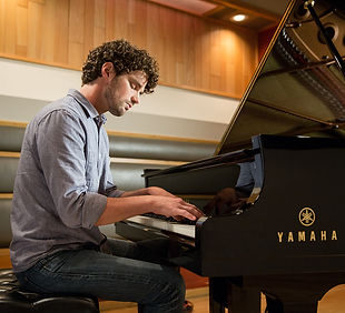 002-Disklavier_Enspire_Recording_Studio_6R9A5572_1280.jpg