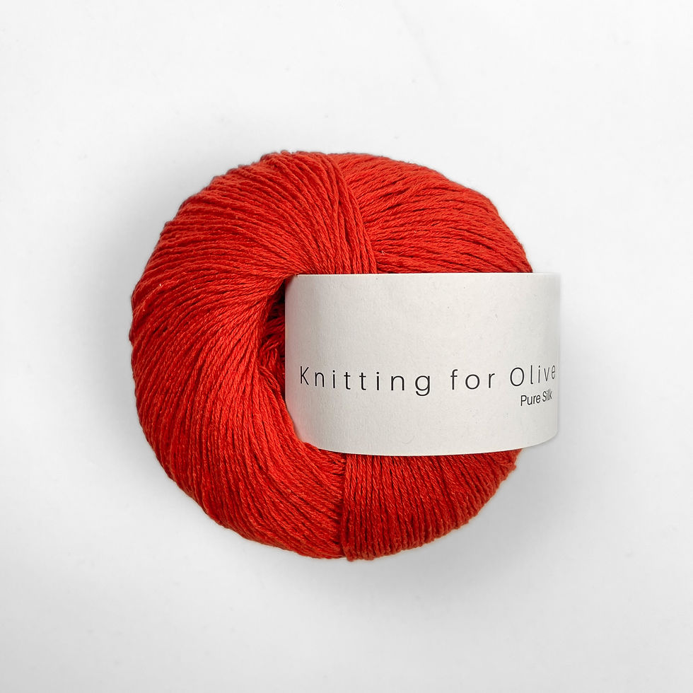 Knitting for Olive Pure Silk Garn in der Farbe Blood Orange