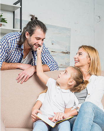 פגישה עם לקוחות רוכשי דירות – שירות אישי של חברת בנייה בעפולה א. אלקבץ