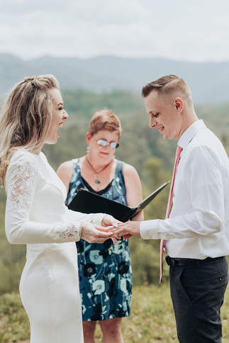 Intimate Mountain Gatlinburg Elopement