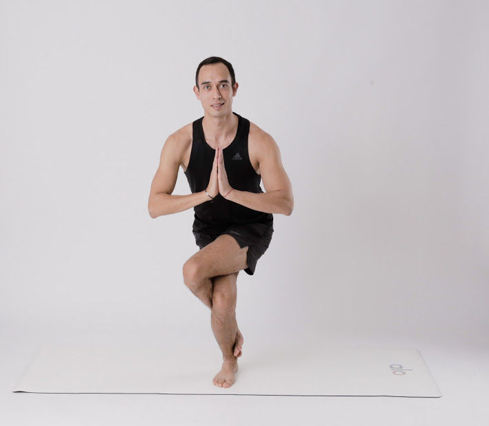 Garudasana