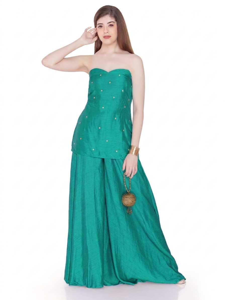 Thumbnail: The Silhouette Statement