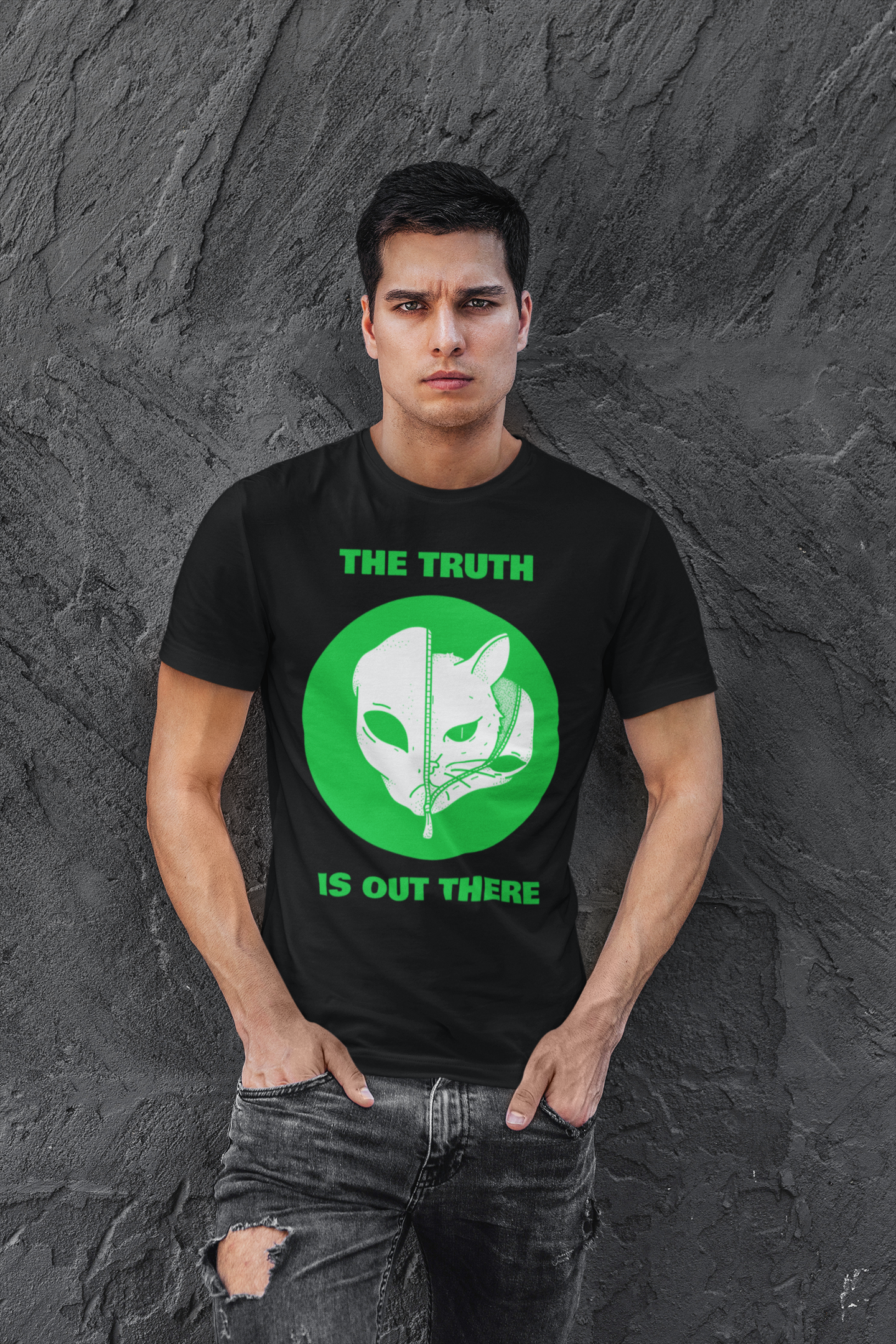 The Truth Is Out There T-Shirt (2XL-3XL)