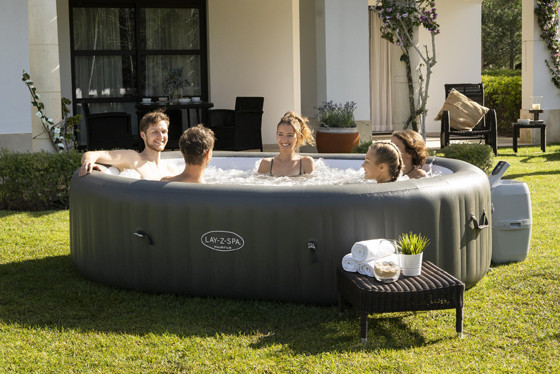 Lay z spa Mauritius with people sat in it