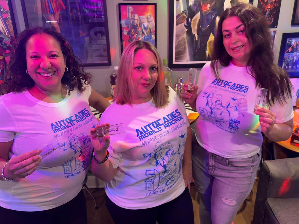 AUTOCADES GIRLS 8.jpg