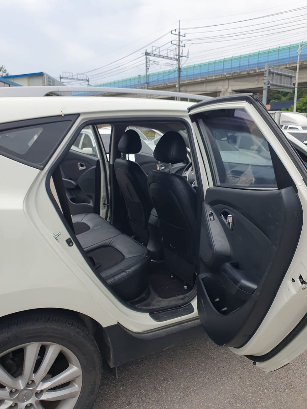 Miniatura: HYUNDAI TUCSON 2011