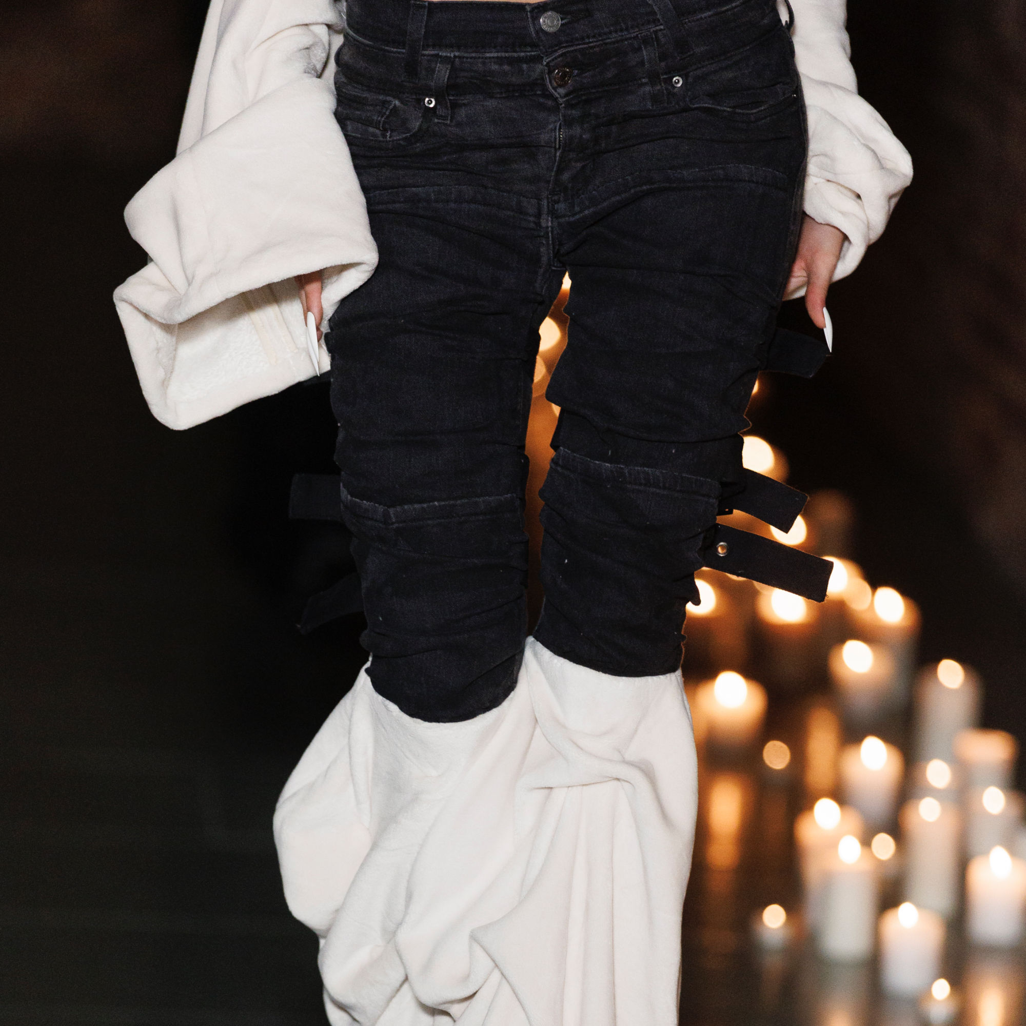 THE HUNTRESS JEANS