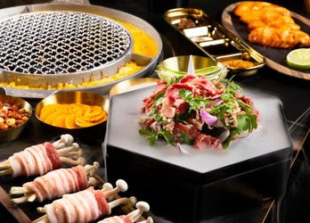          Nosh Grill House Restaurant Review