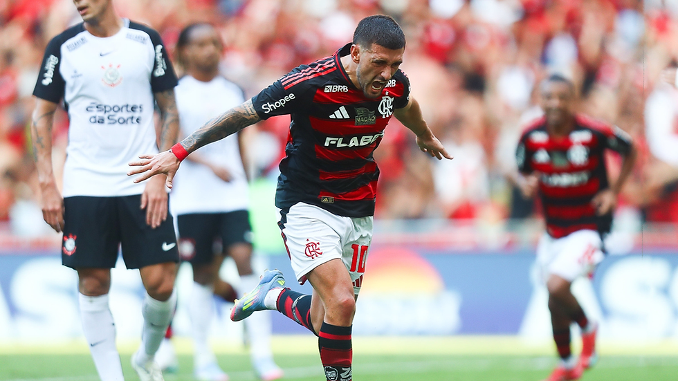 Arrascaeta brilha em vitória do Flamengo sobre o Corinthians