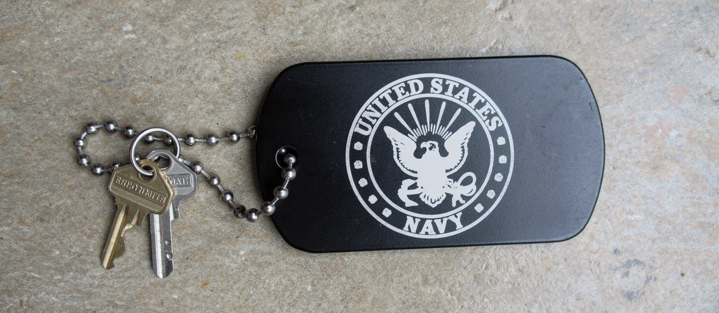Black Metal Dog Tag Key Chain US Navy