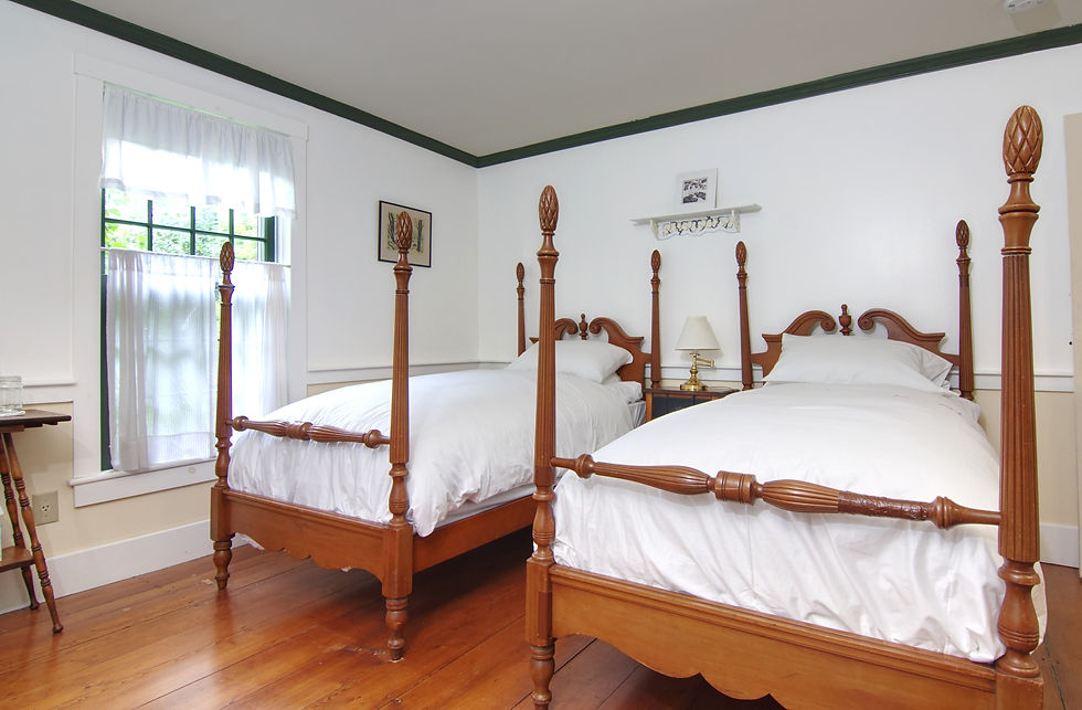 Susan Second Bedroom