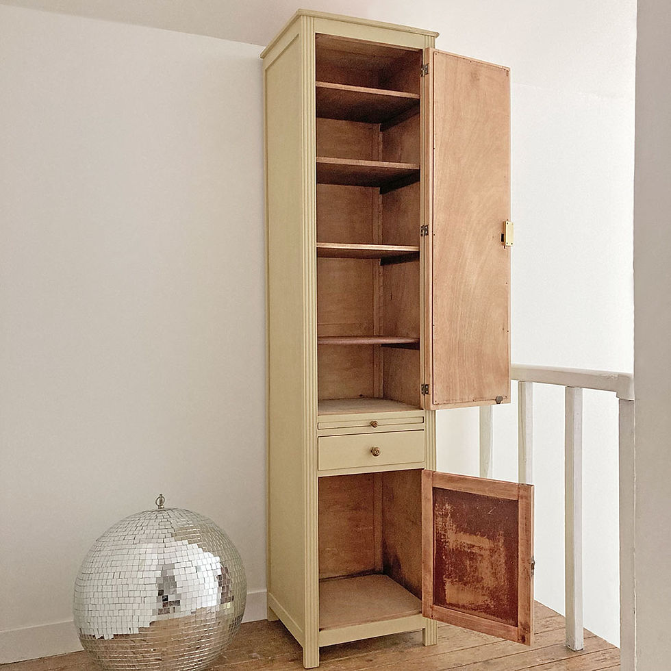 Miniature : Armoire "homme debout"