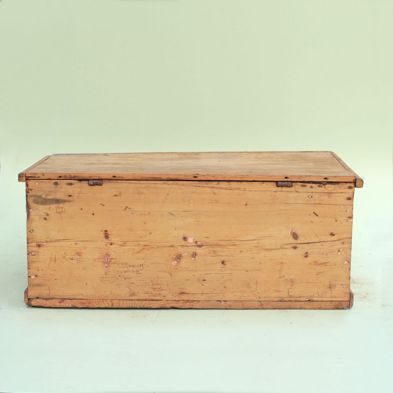 Miniature : Coffre en bois