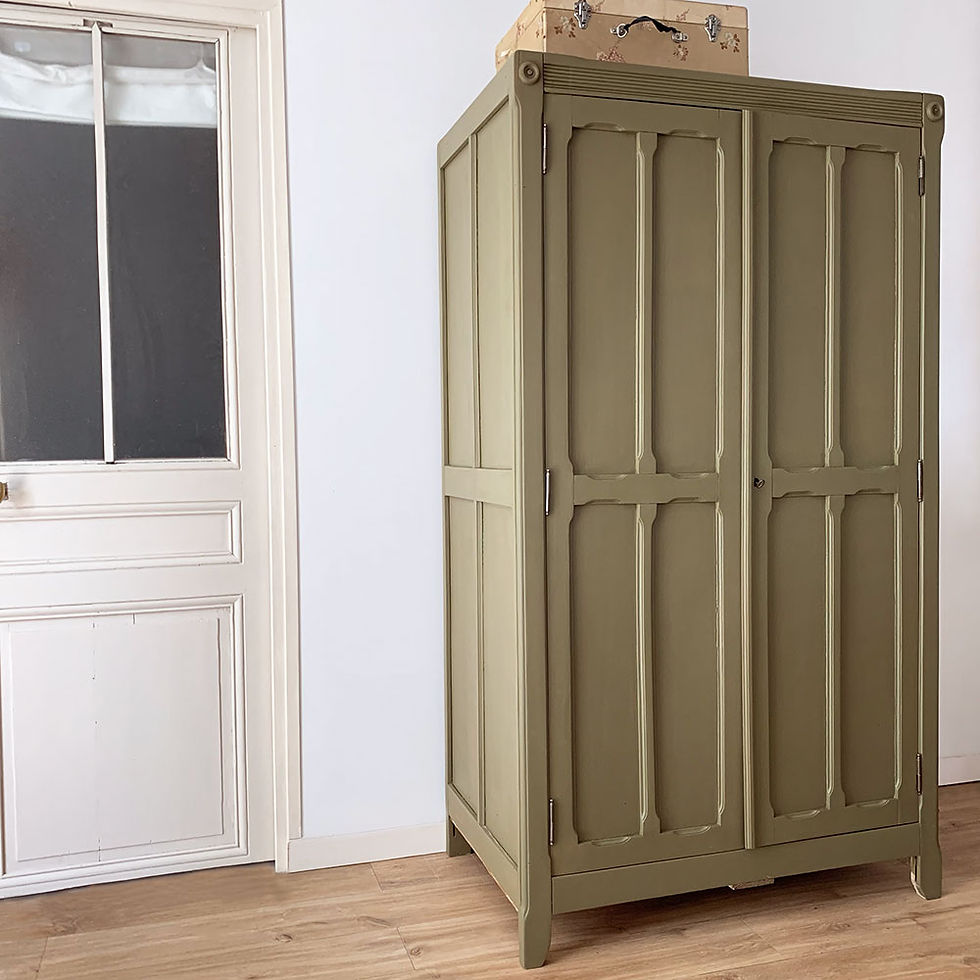 Miniature : Armoire parisienne