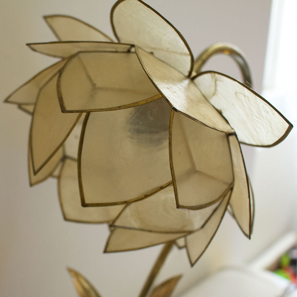 Miniature : Lampe de table nacre et laiton