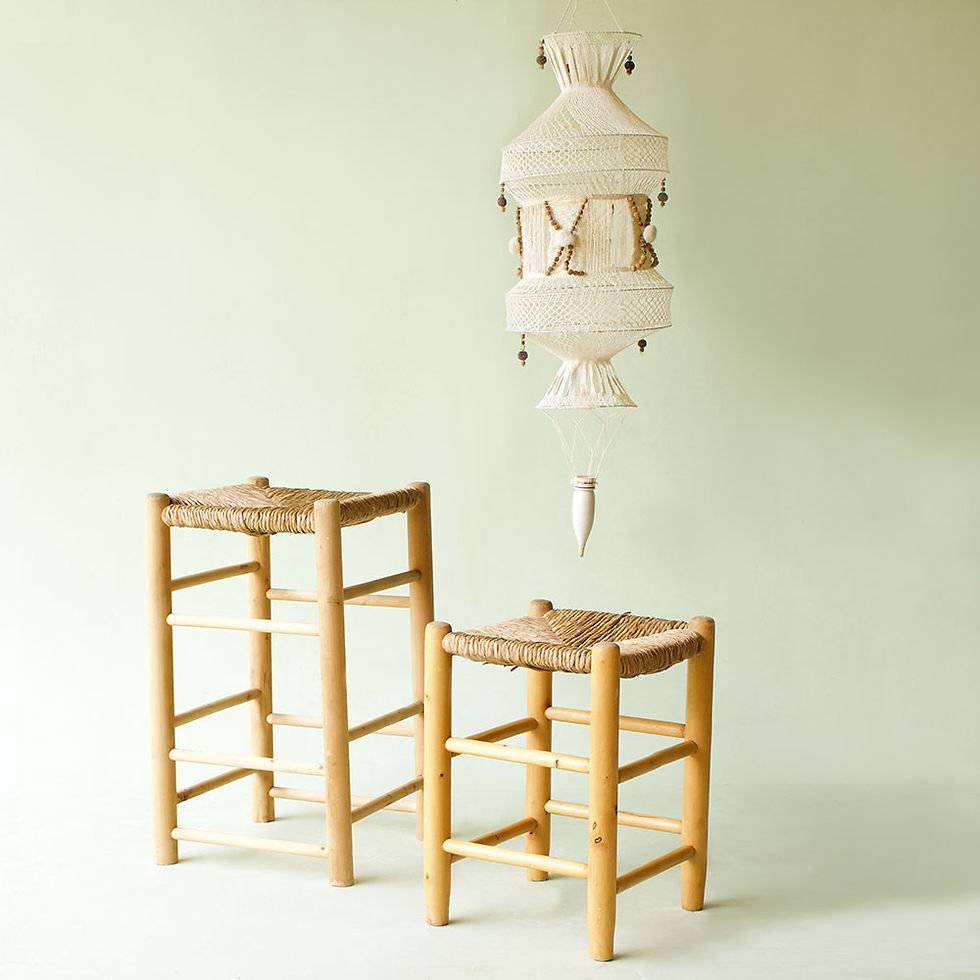 Tabourets paille et bois esprit bohème