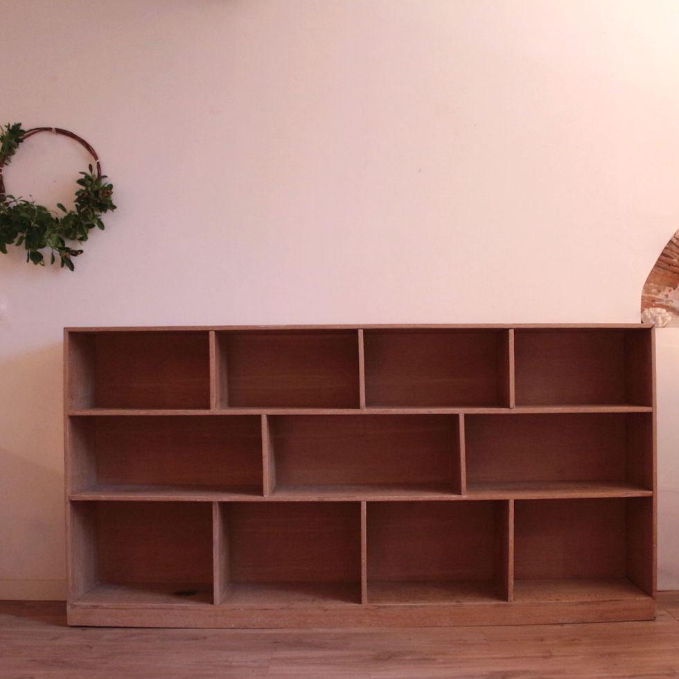 Miniature : Meuble de métier à cases