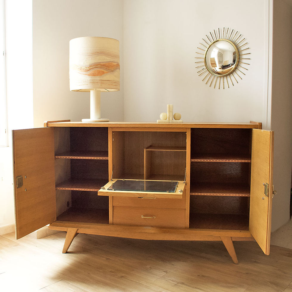 Miniature : Buffet pieds compas