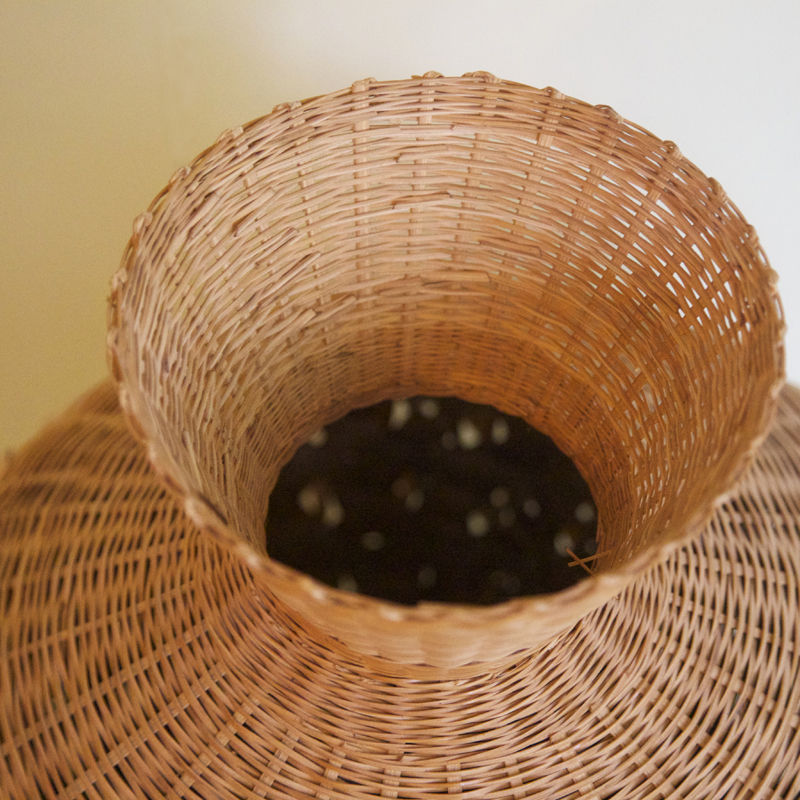 Miniature : Jarre en rotin