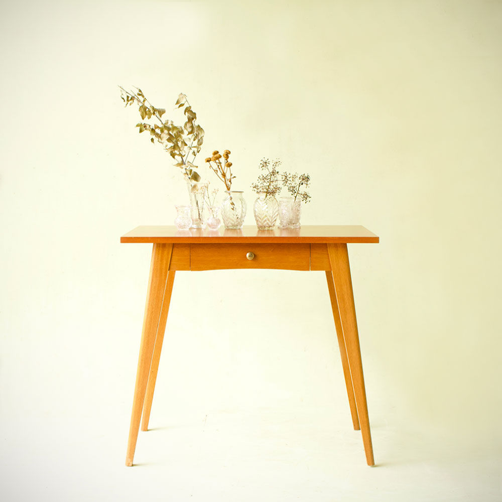 Table d'appoint pieds compas