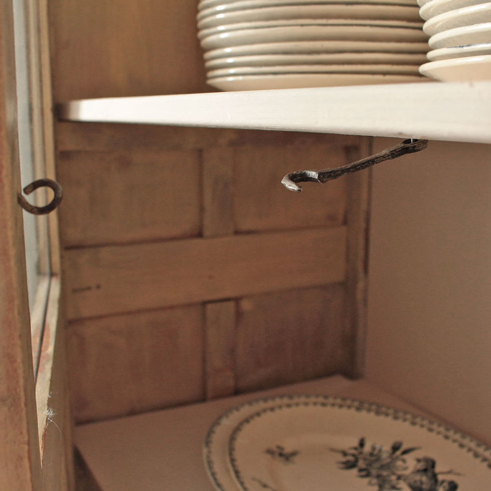 Miniature : Armoire parisienne vitrée