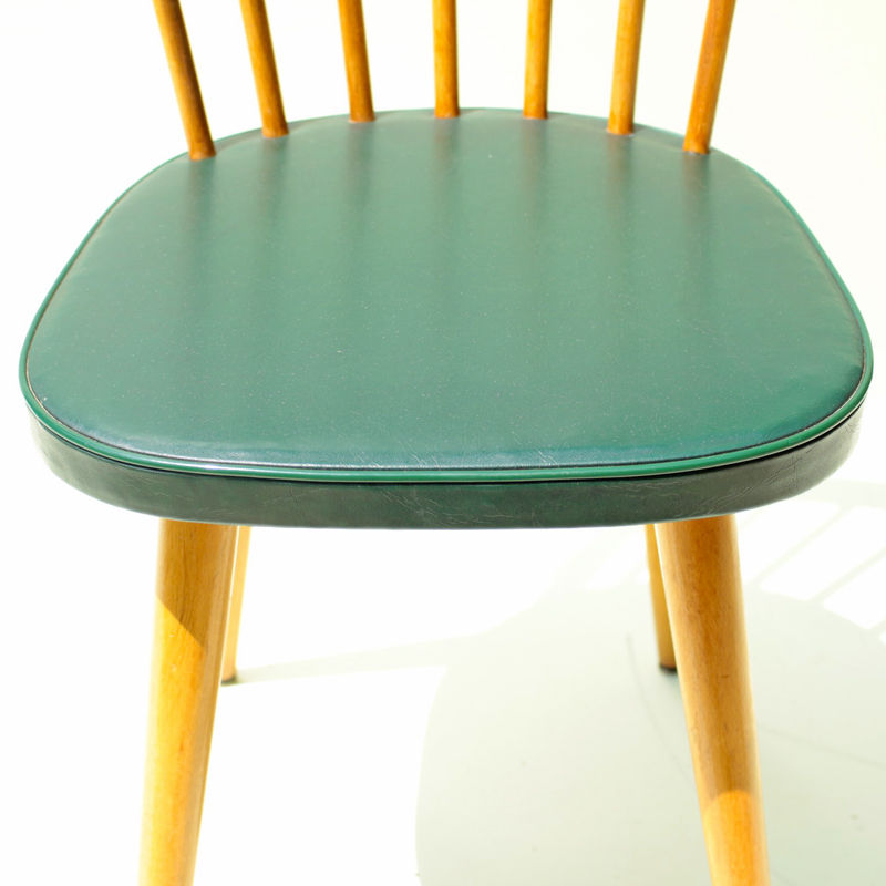 Miniature : Suite de 4 chaises années 50