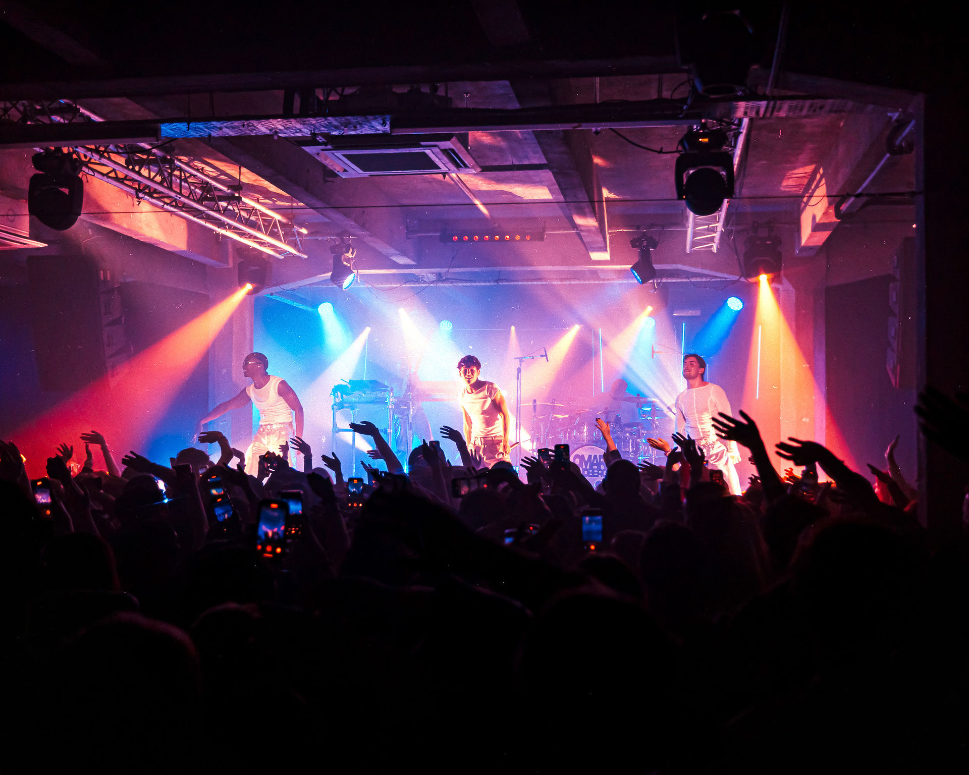 Omar Rudberg performing in Glasgow