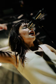 Lauren Mayberry performing in Manchester