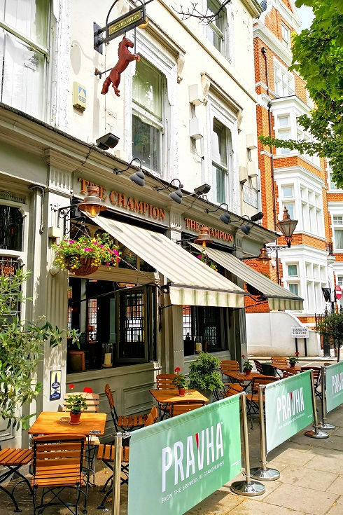 Lancaster Hall Hotel: Guide to the best pubs near Kensington Gardens.