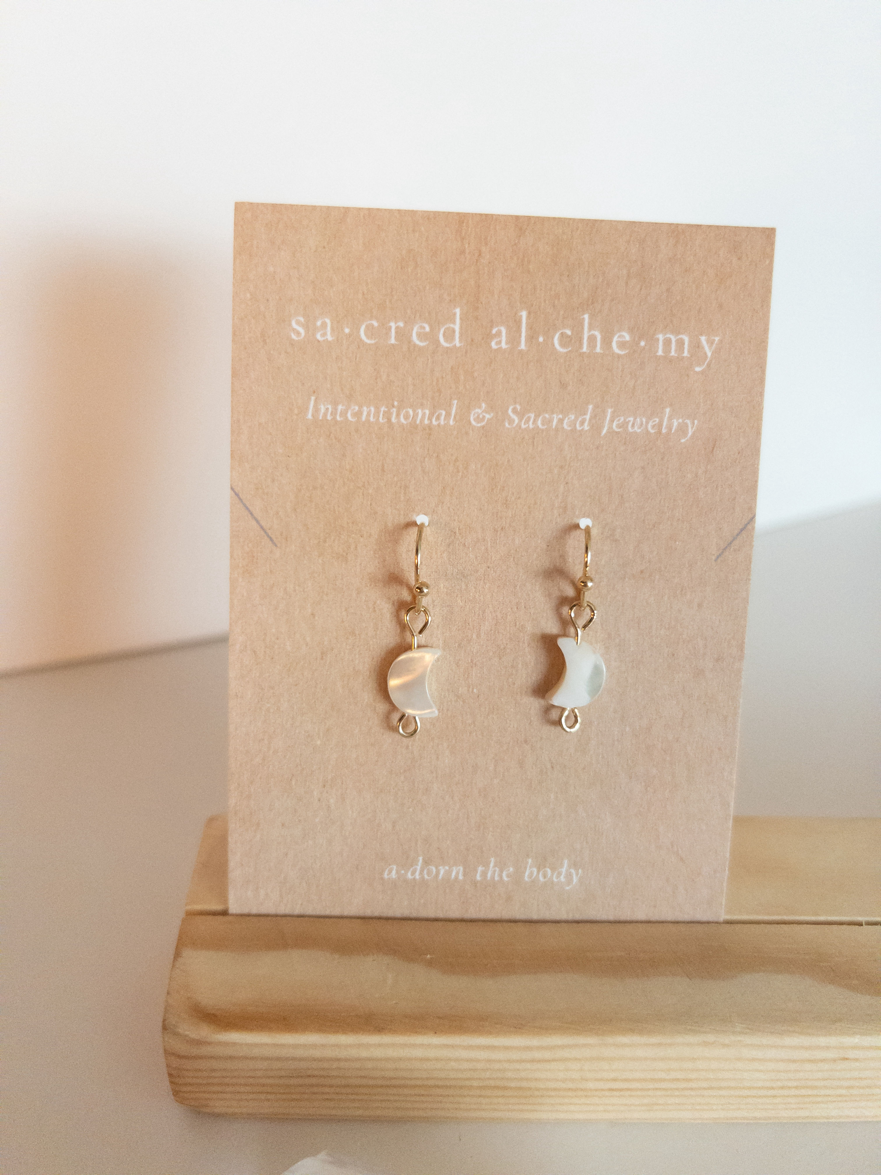 MOTHER OF PEARL MOON EARRINGS 14K Gold Plated