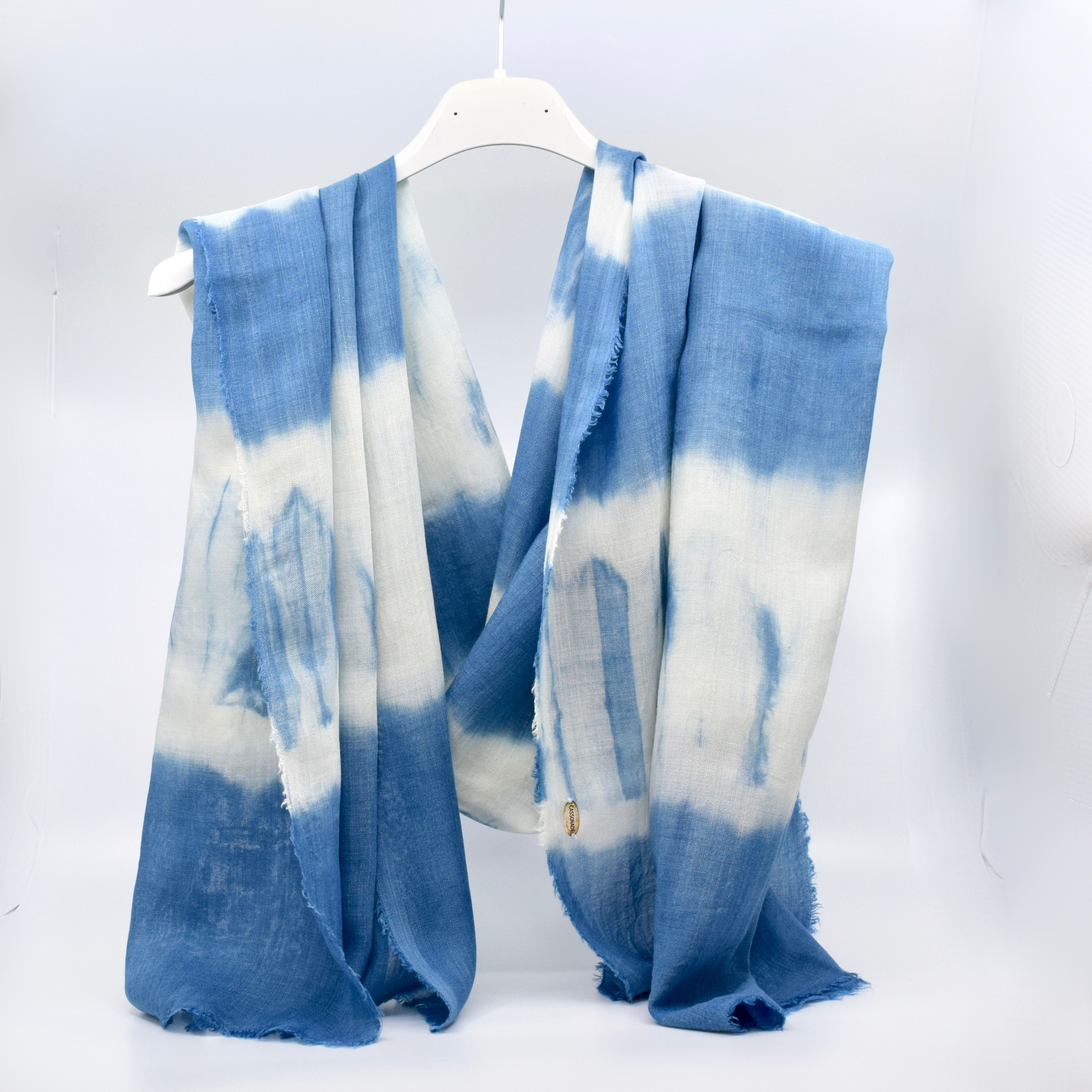 Etole Indigo - étamine de laine et soie - teinture artisanale