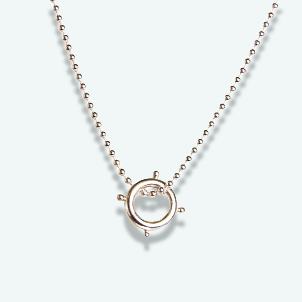 Thumbnail: Dotted loop necklace 