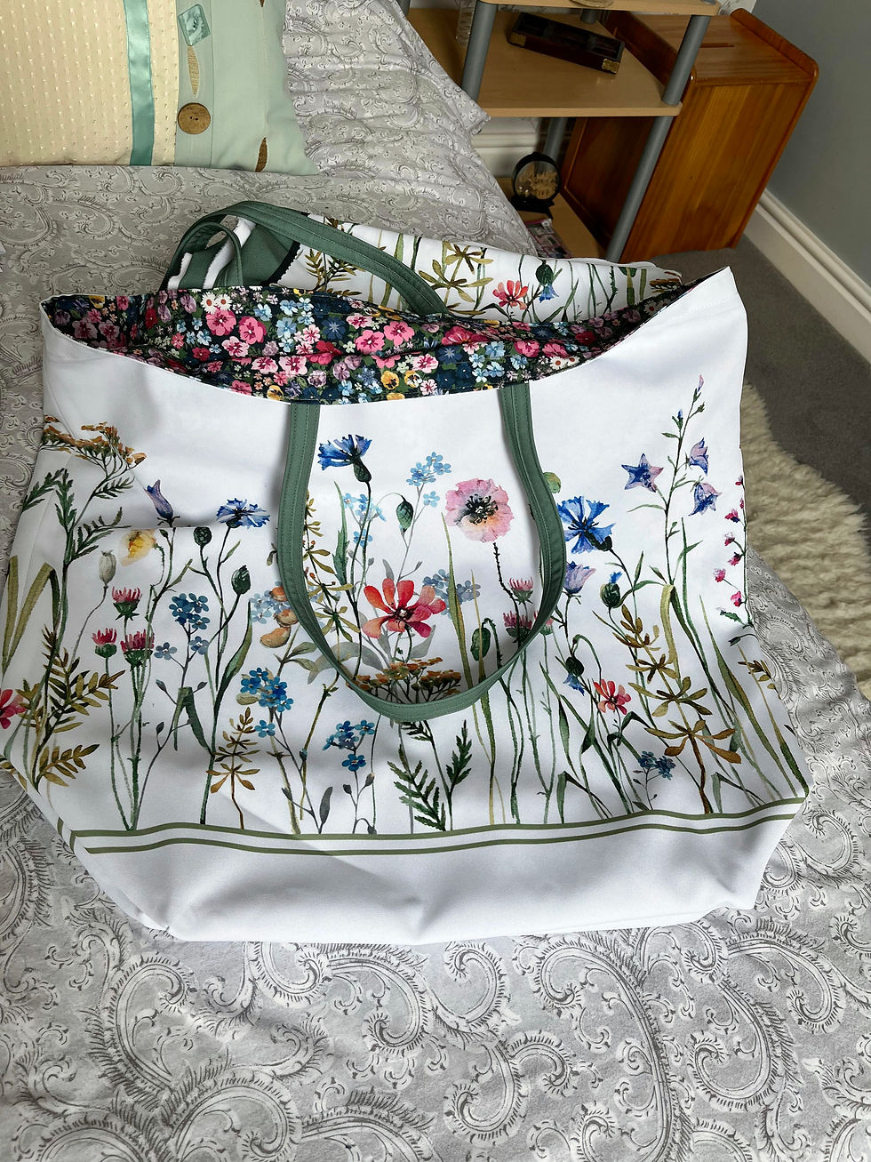 Thumbnail: EXCLUSIVE Spring Wildflower XL Tote Bag Panel - Woven Polyester