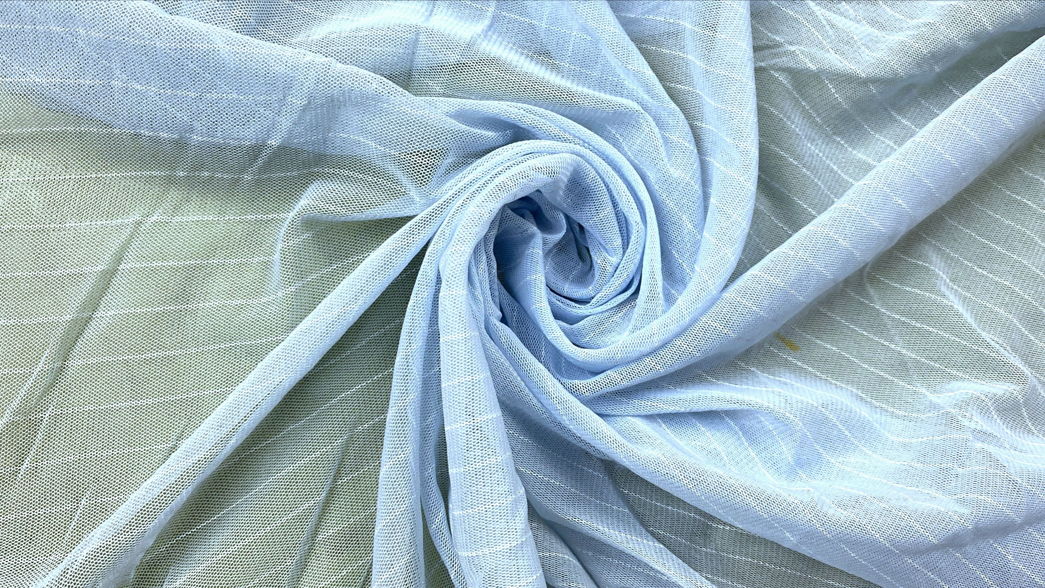 3m for £2 (£0.66pm) Sky Blue with Pinstripes - Mesh (WH1351)