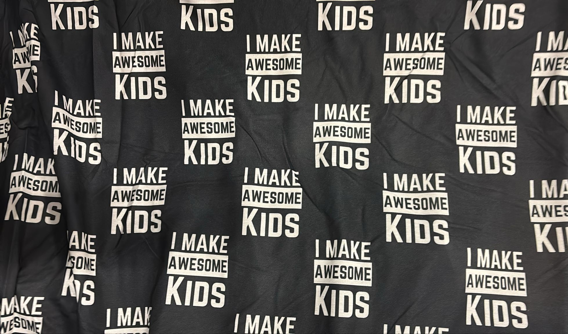 I Make Awesome Kids (Black) - French Terry 