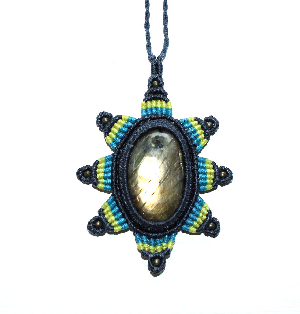 Elegantes Handgemachte Halskette mit Gelben Labradorit Edelstein