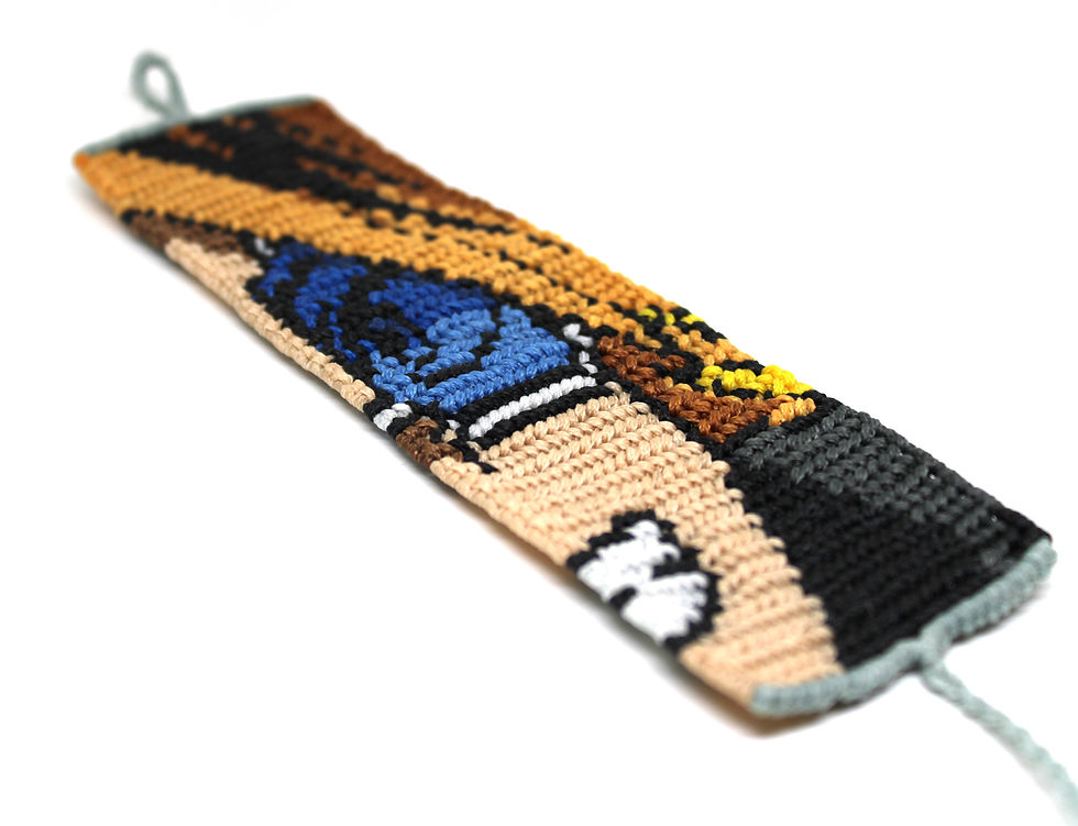 Handgemachtes Makramee-Armband mit Alpha-Muster – inspiriert von Manga & Pokémon