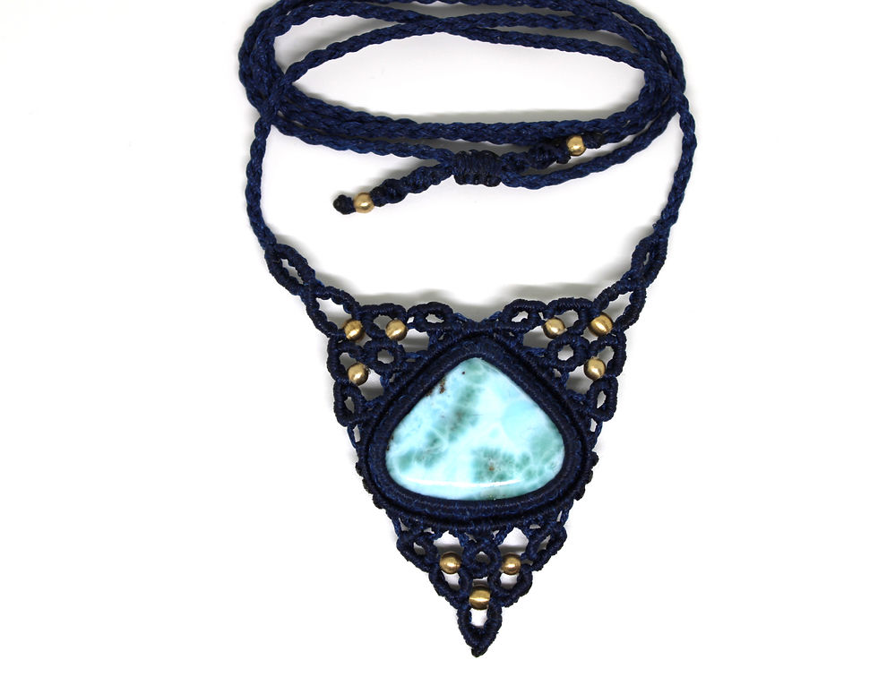 Halskette mit Larimar – Handgemachtes Unikat