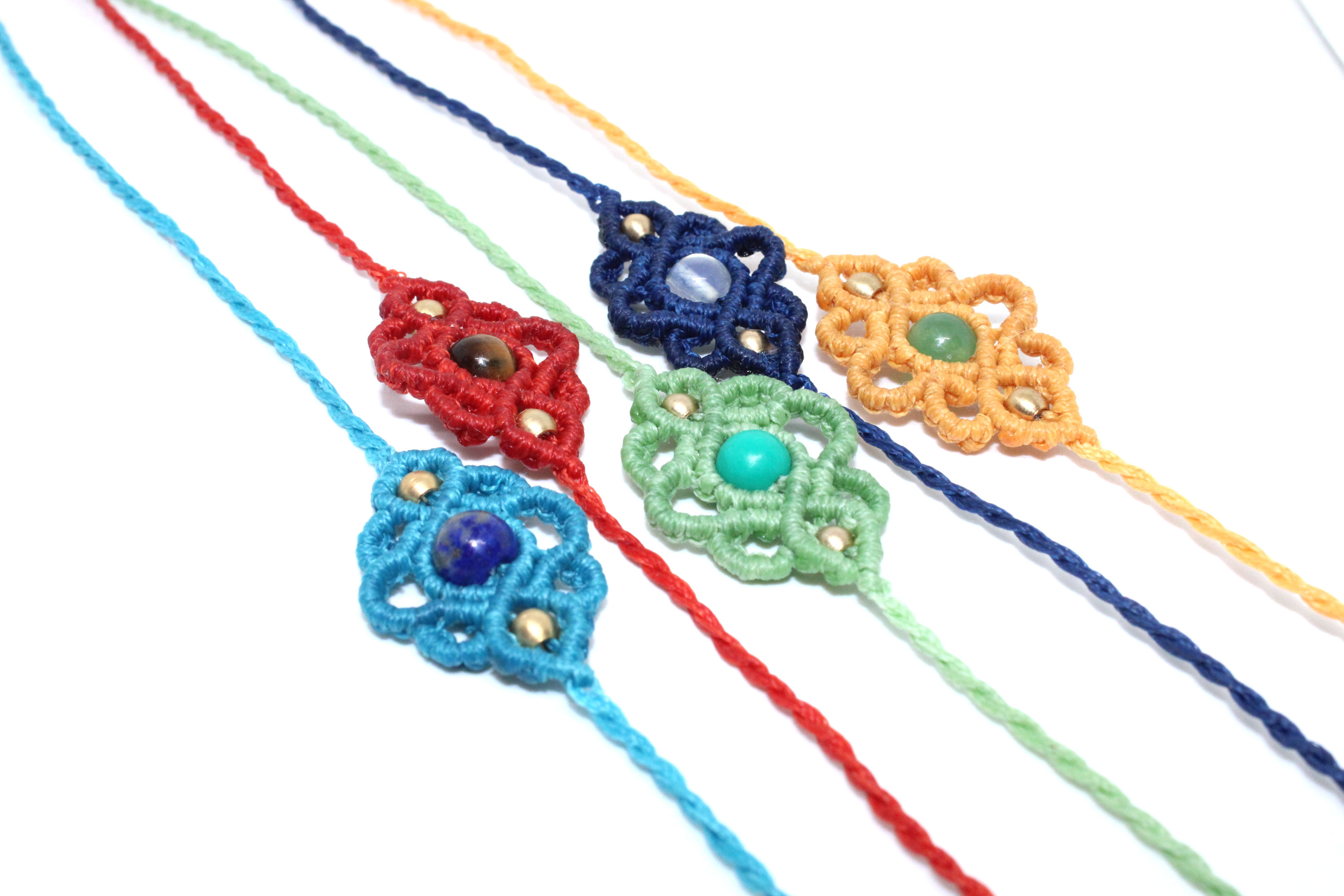 Armbänden mit Natursteinen Handgemacht