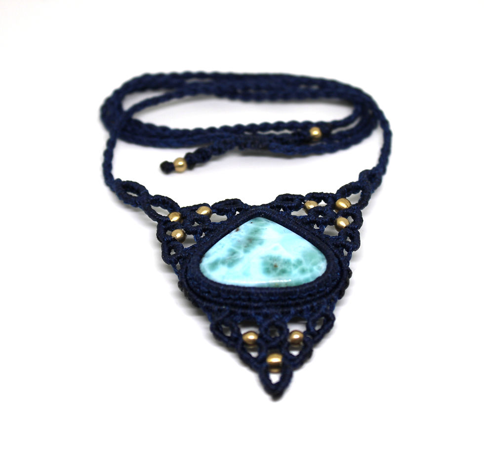 Halskette mit Larimar – Handgemachtes Unikat