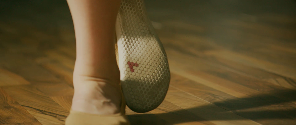 VIVO BAREFOOT TRAILER v5 1918x816.mp4_20211119_093724.242.png