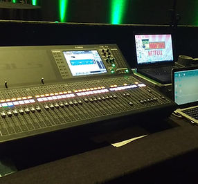 36052808_1720479031377103_83048195446066