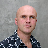 Tim Crouch © Lisa Barnard.jpg