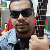 STARS Escola de Música - Aulas de Violão, Guitarra, Ukelele e Contrabaixo em Porto Alegre