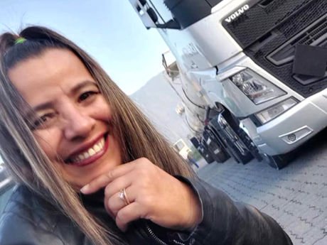 Sandra Regina: “Meu primeiro veículo de transporte foi uma Kombi”