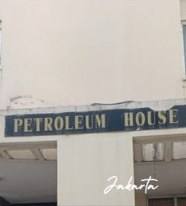 Letrero de Rajasthan Petroleum House
