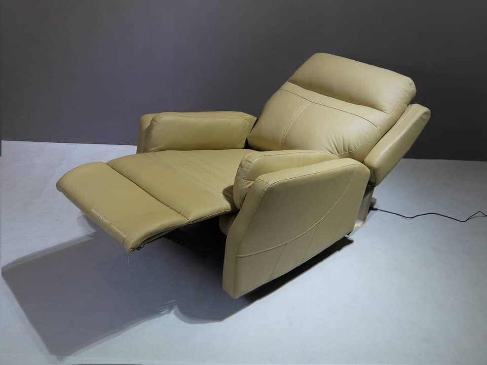 Thumbnail: Carson Cowhide Leather 3 Seater Sofa