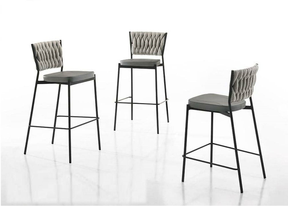 B2004 Bar/Island Chair